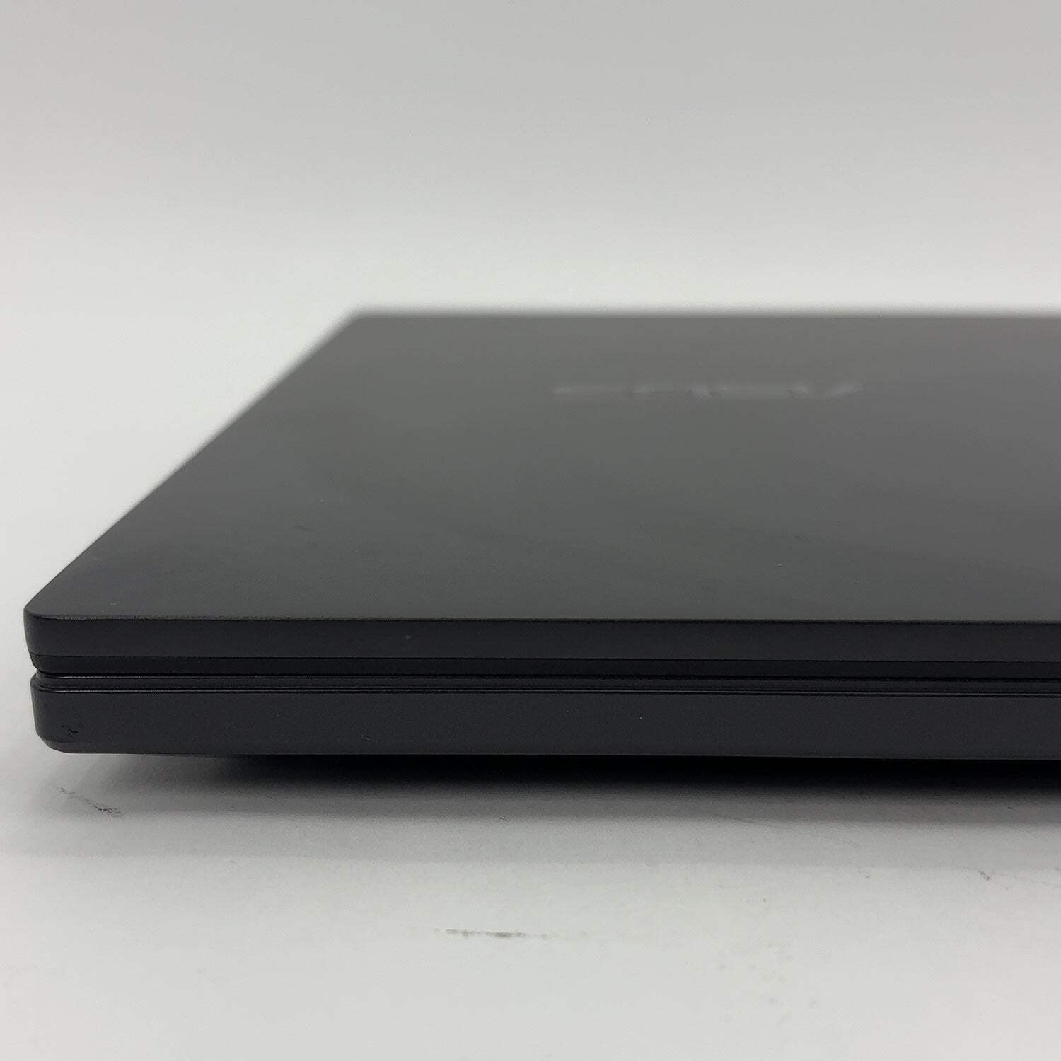 Asus Vivobook Pro 15 15.6″ Core Ultra 7 155H 16GB RAM 1TB GeForce RTX 3050