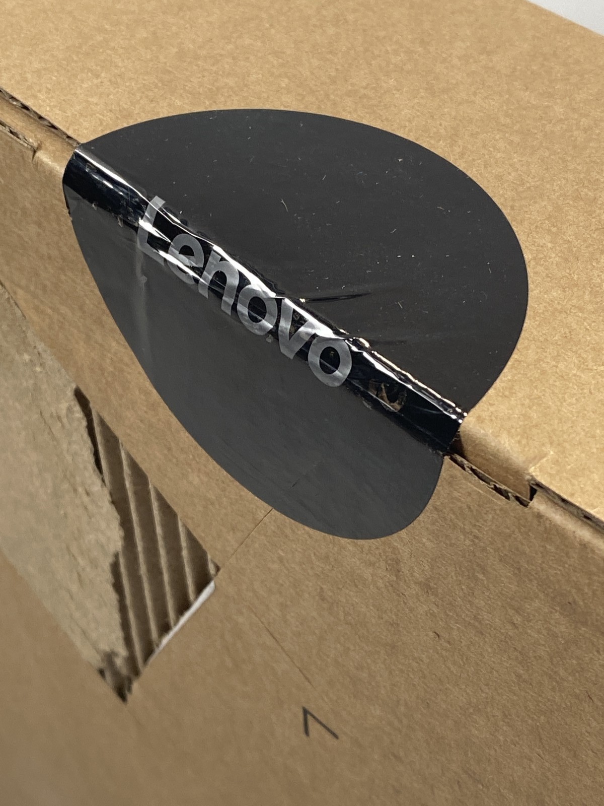 Lenovo Laptop IdeaPad 3 Chrome 15IJL6 15.6″ Intel Celeron N4500 64GB- Silver