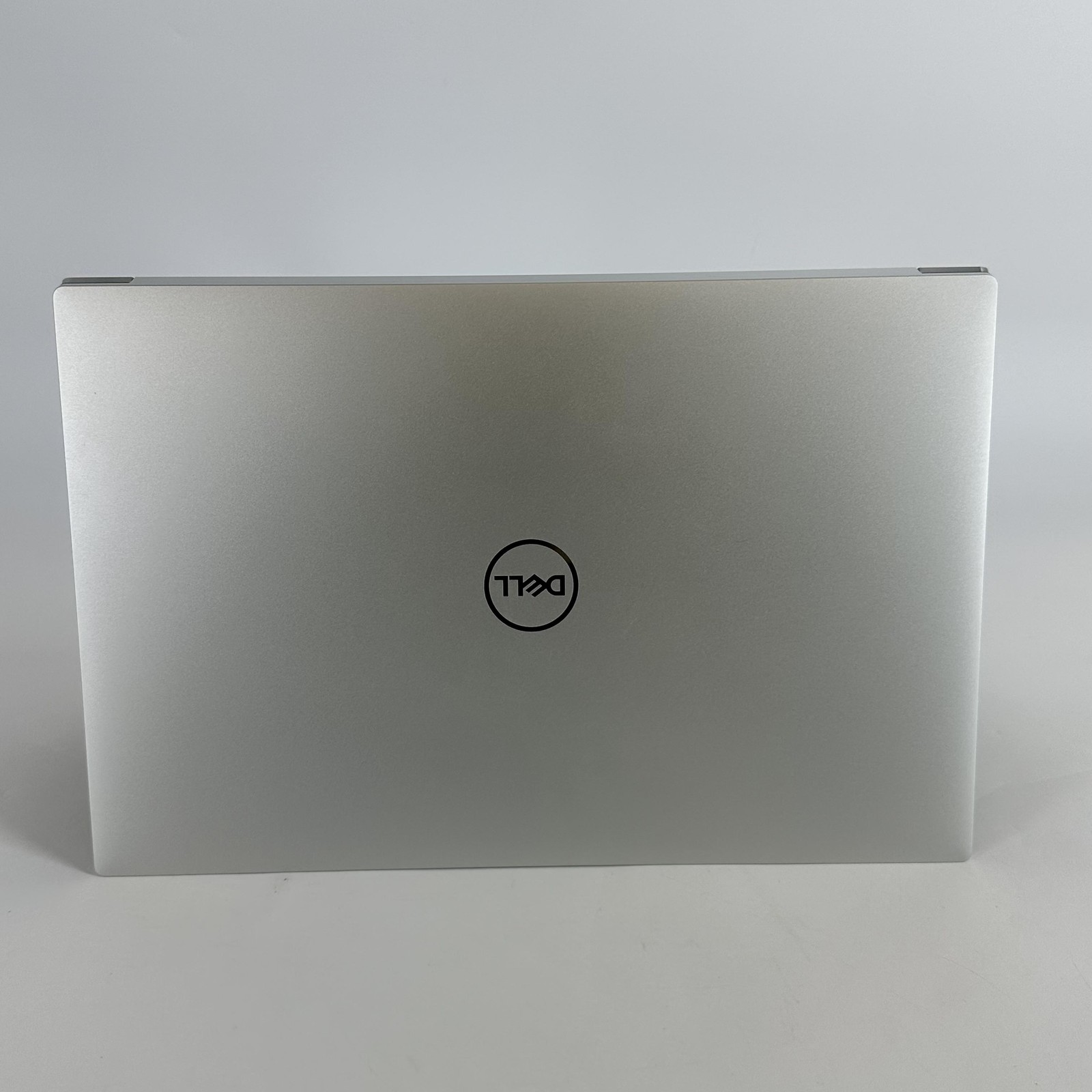 Dell XPS 15 9530 FHD+ 2.4 GHz i7-13700H 32GB 1TB SSD Intel Arc A370M Very Good