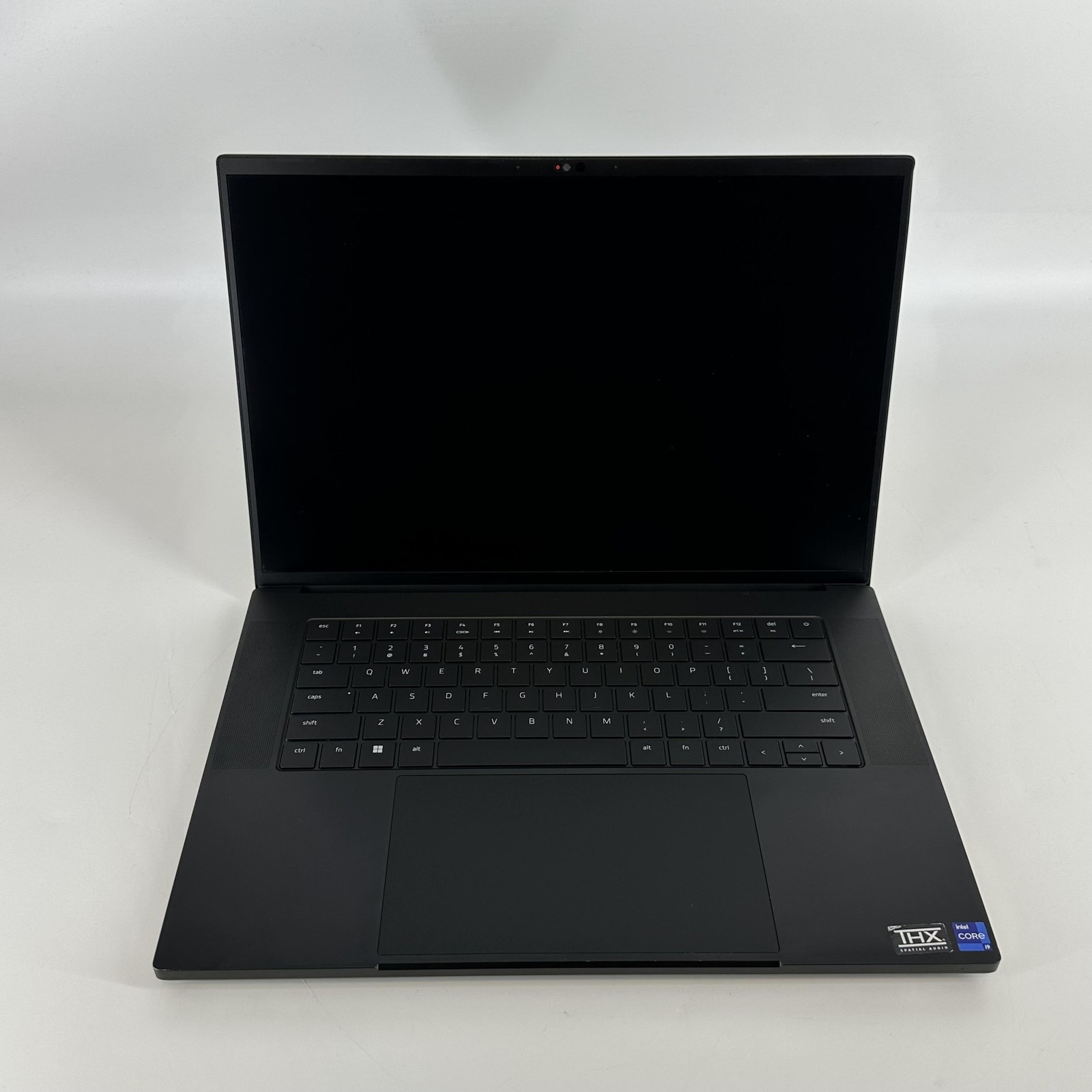 Razer Blade 16 120Hz UHD+ 2.2GHz i9-13950HX 32GB 1TB RTX 4070 Bad Vapor Chamber