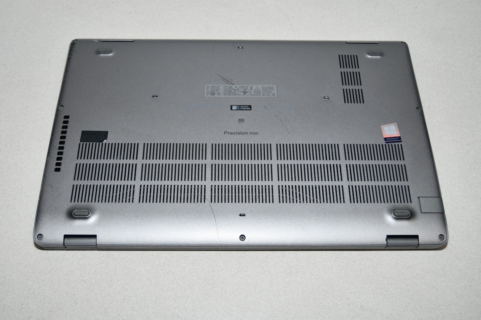 ^ Dell Precision 3550 15.6″ Intel i7-10510U @ 1.80GHz 16GB Ram No HD #X6991