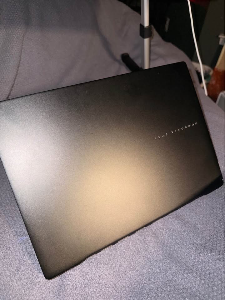 ASUS Vivobook S14 (Model M5406W) – Ryzen 9 + 2TB Storage + 24GB Ram + Box