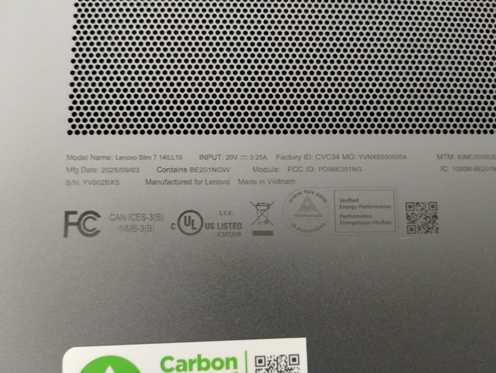 Lenovo Slim 7 14ILL10, Intel Core Ultra 7 258V, 2.20 GHz, 32 GB RAM, 1 TB NVMe