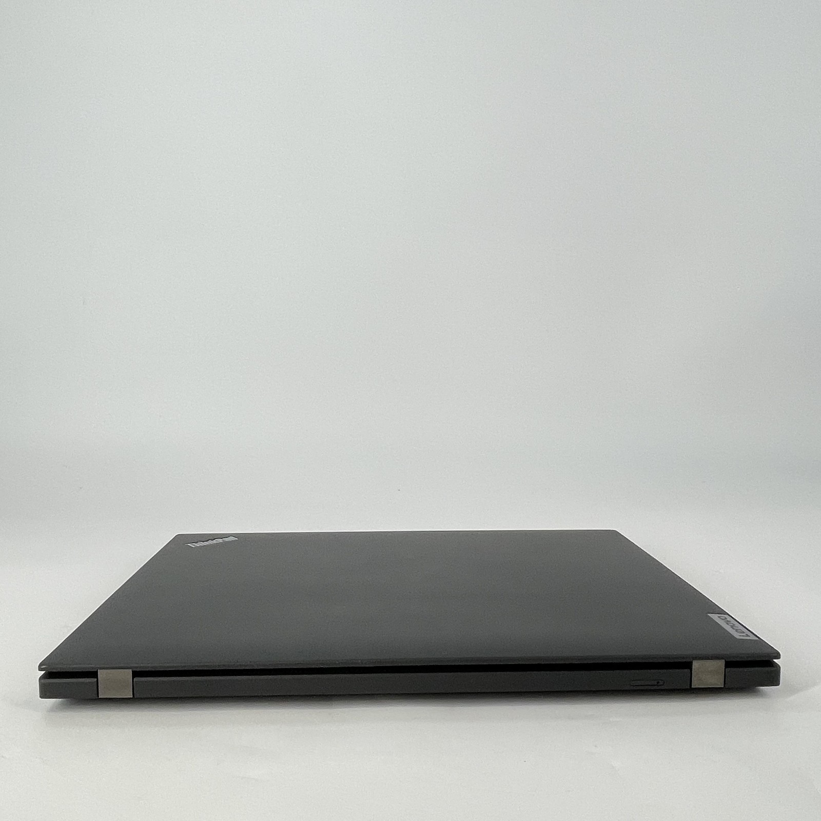 Lenovo ThinkPad P16s Gen 1 FHD+ 2.1 GHz i7-1260P 16GB 512GB SSD T550 Very Good