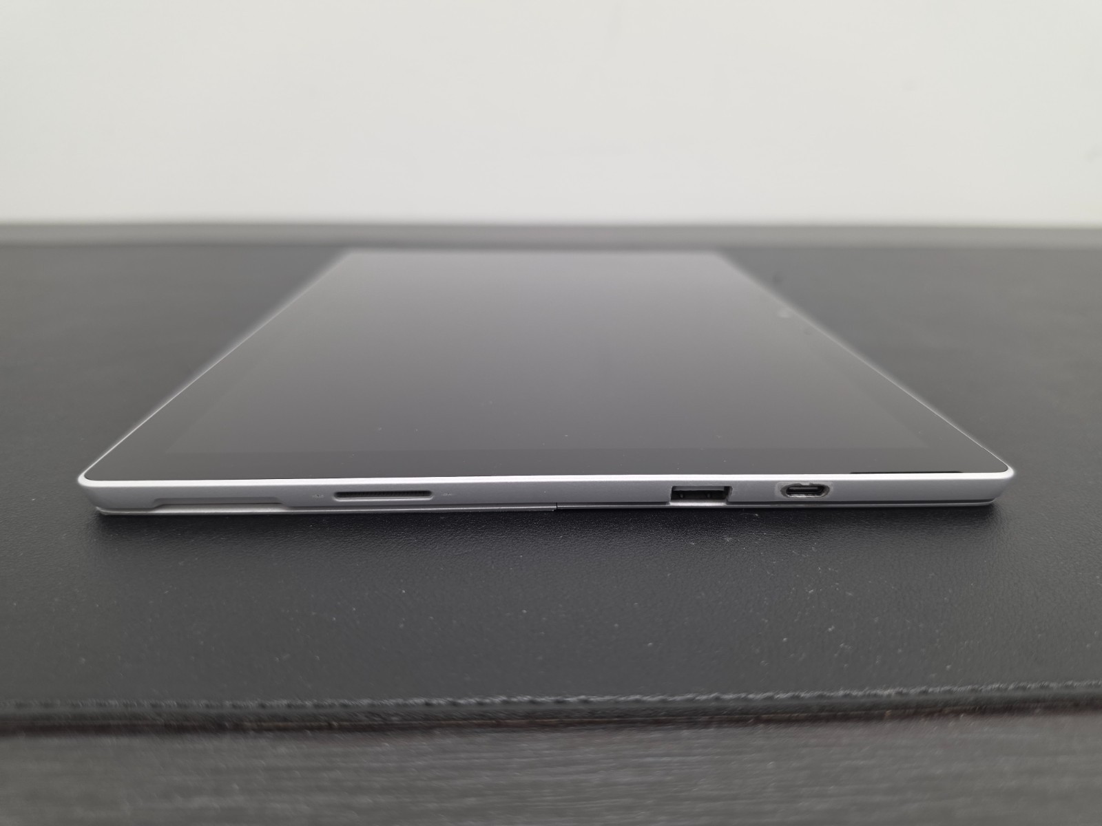 Microsoft Surface Pro 7+ i5-1135G7 16GB Ram 256GB SSD Win 11 Pro