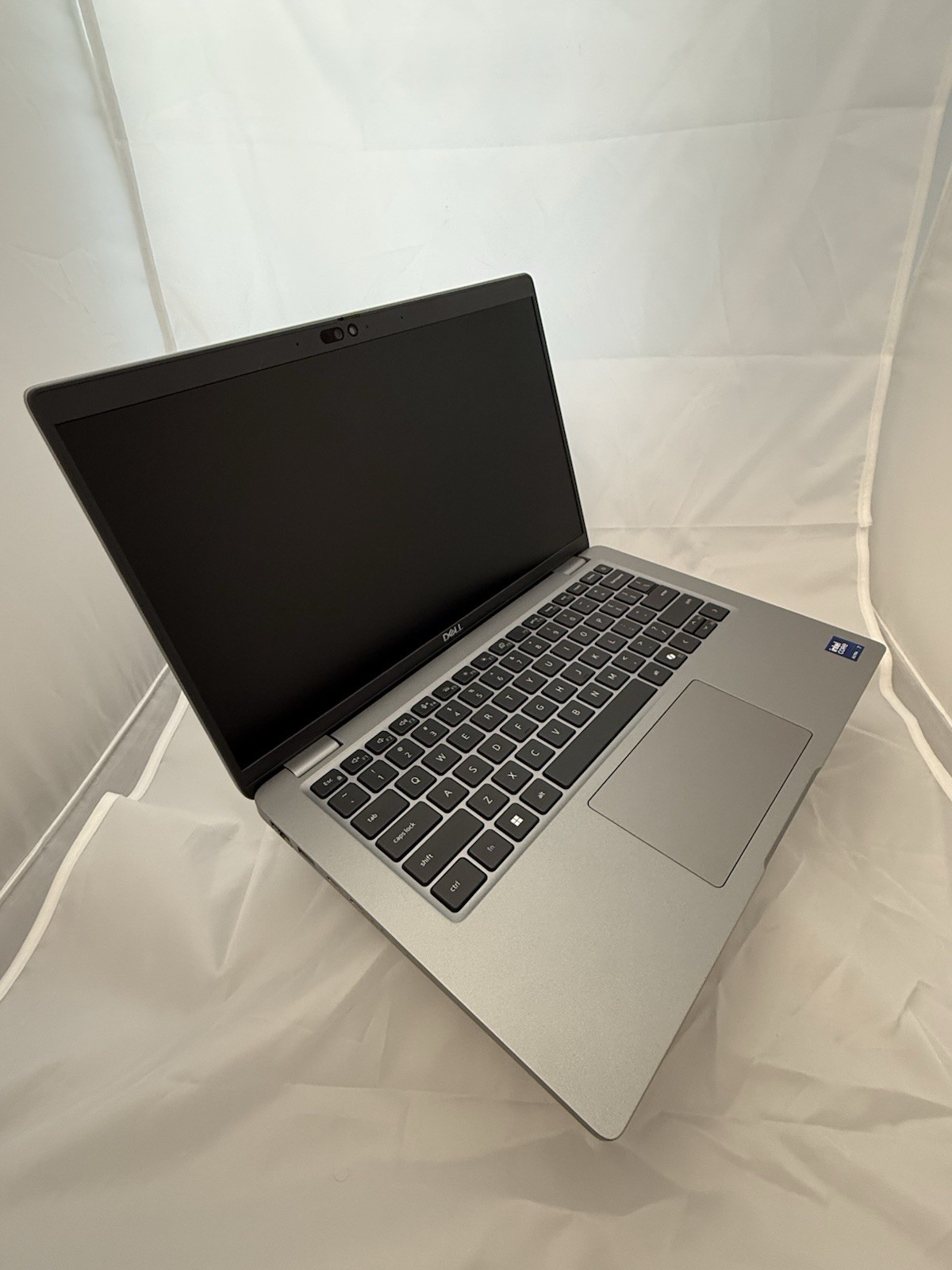Dell Latitude 5450 14″ Ultra 7 155U 16GB RAM 512GB SSD Win 11 Pro Warranty 2028