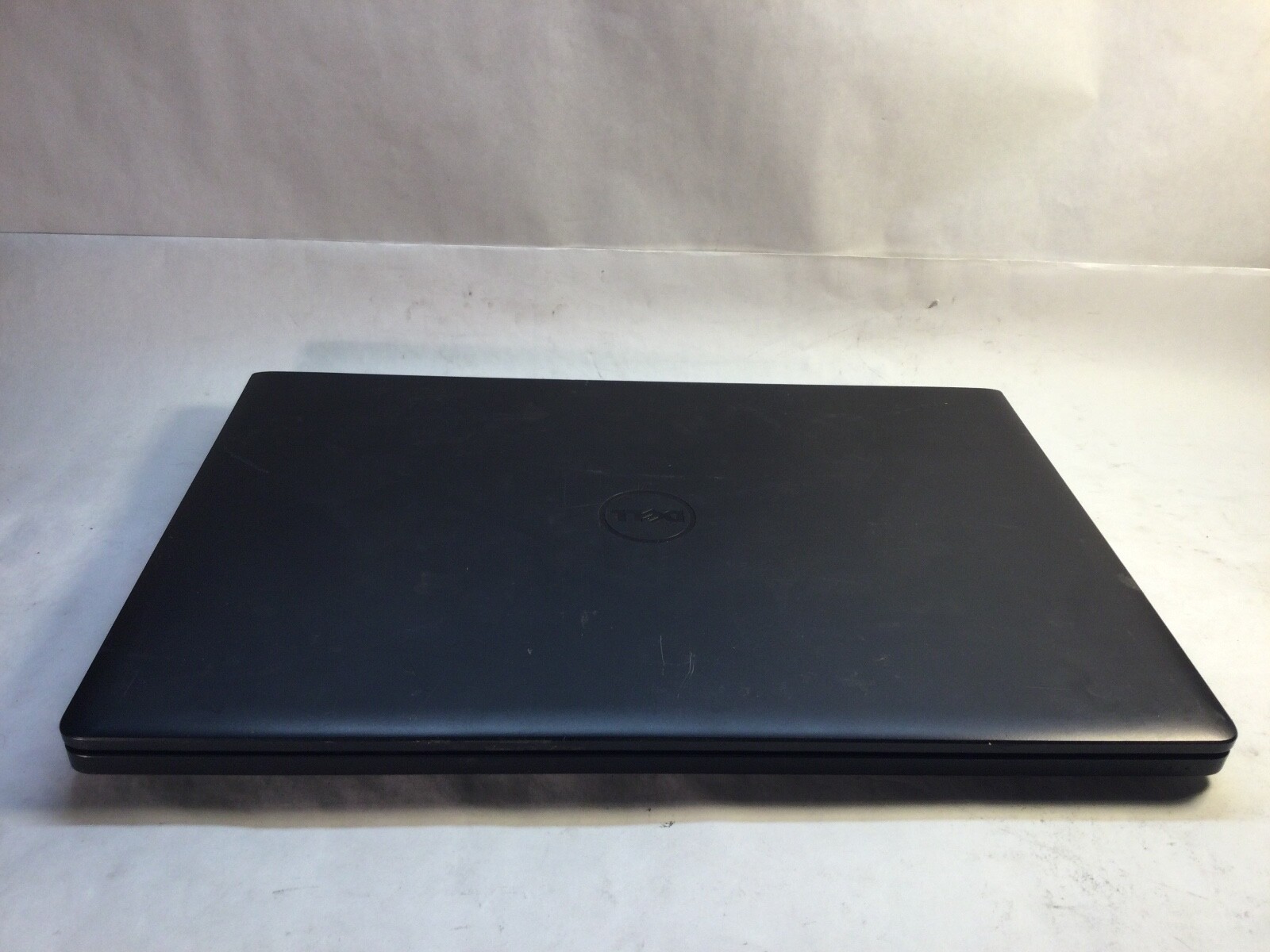 Dell Latitude 3570 15″ Laptop Intel Core i7 6th Gen -DOES NOT POWER. -MZ