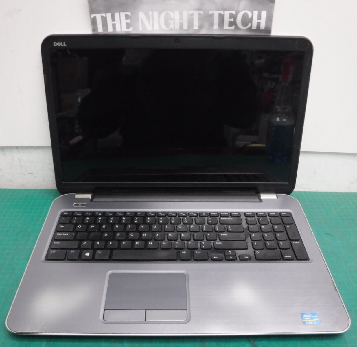 Dell Inspiron 5721 i7-3537U 17″ Intel core 2.0 GHz 8 GB Ram No HDD/OS/Battery