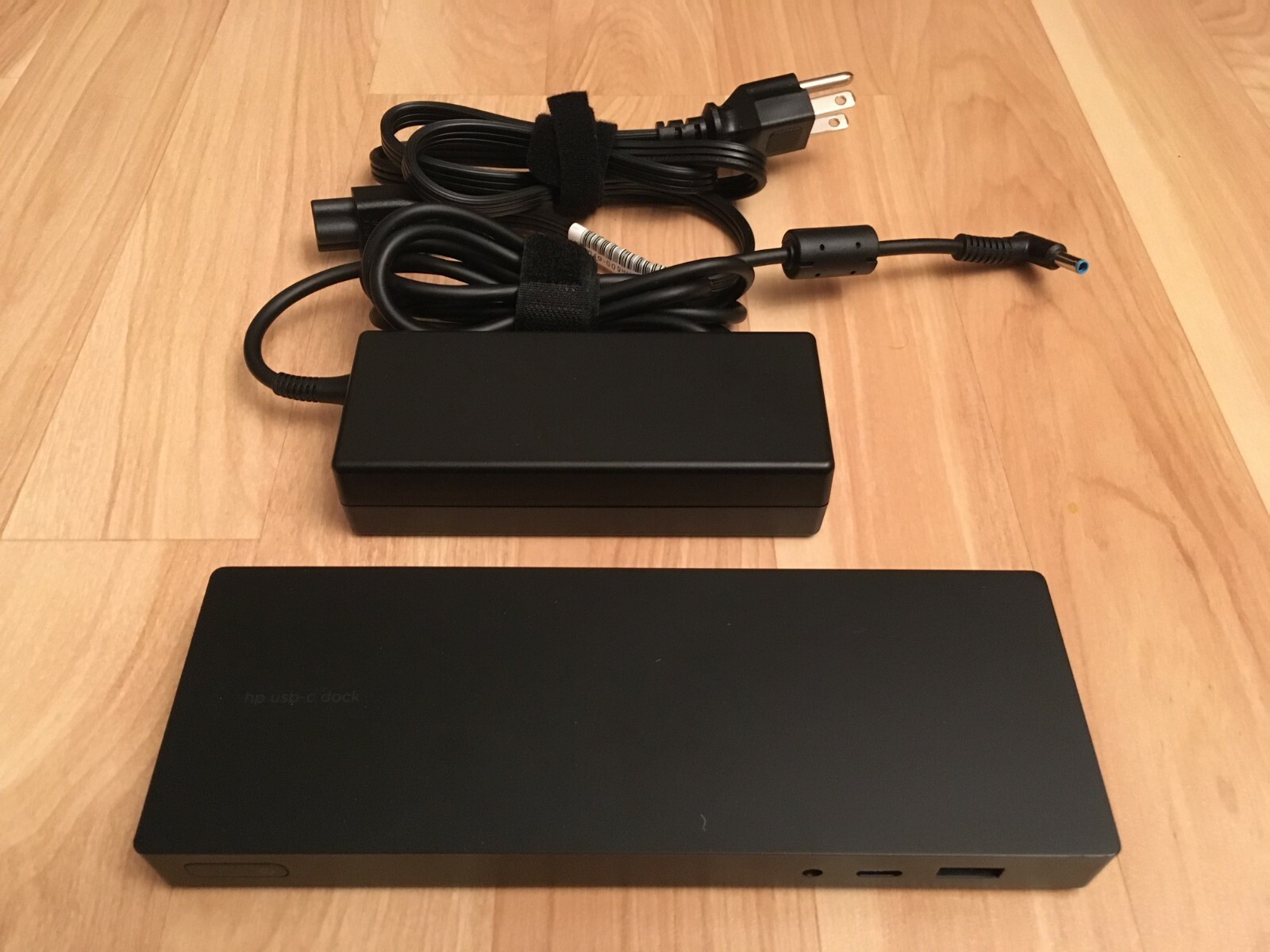 Genuine HP USB-C Dock G4 Docking Station with 90W AC Power Adapter