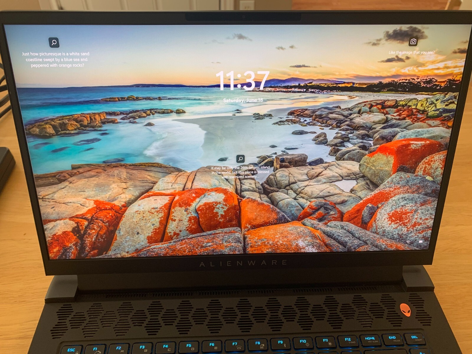 Dell Alienware m15 R5 Gaming laptop, Ryzen 7 5800H, RTX 3060,16GB DDR4,500GB SSD
