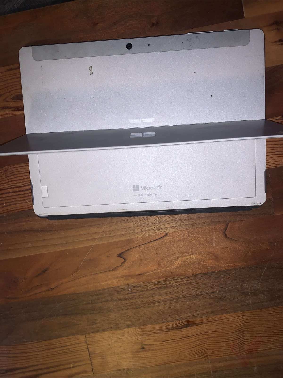 Microsoft 1901 Surface Go 2 64GB 4GB Intel Pentium 4425Y 1.70GHz Windows 11