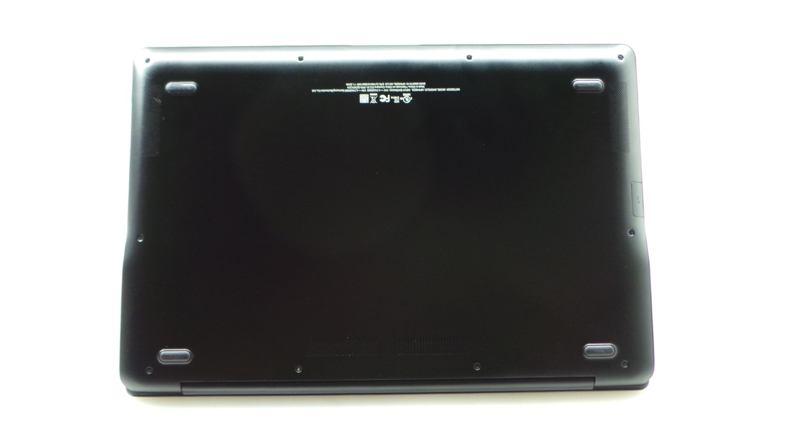 Samsung Notebook NP940Z5L | 15.6″ | i7-6700HQ | 8GB 256GB SSD | Touchscreen