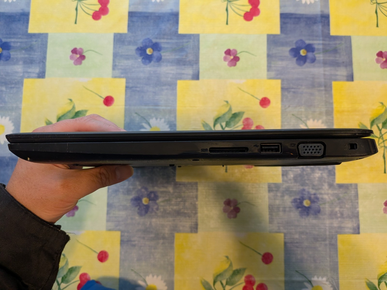 Dell Latitude 3500 (Core i5-8265U 1.60GHz, 16GB Memory, 256GB SSD, Windows 11)