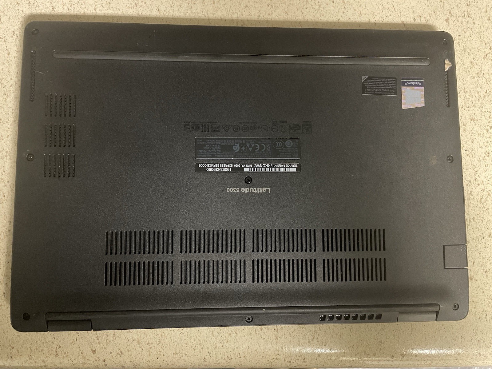 Dell Latitude 5300 Core I5-8365U 1.60 16GB RAM 512GB SSD Intel UHD 620 Graphics