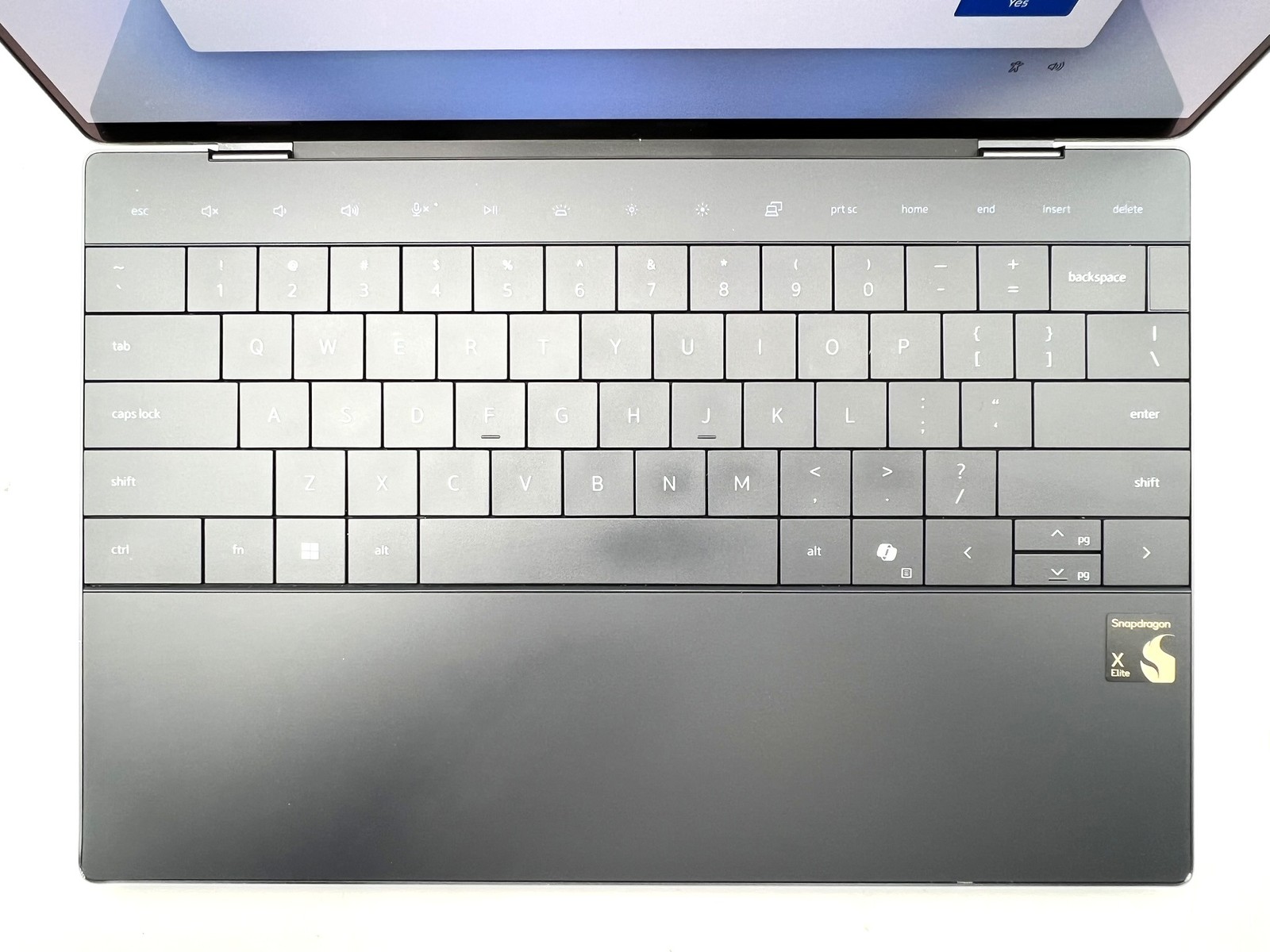 Dell XPS 13.4″ OLED Laptop – Snapdragon X Elite Copilot+ 16GB RAM – 512GB SSD