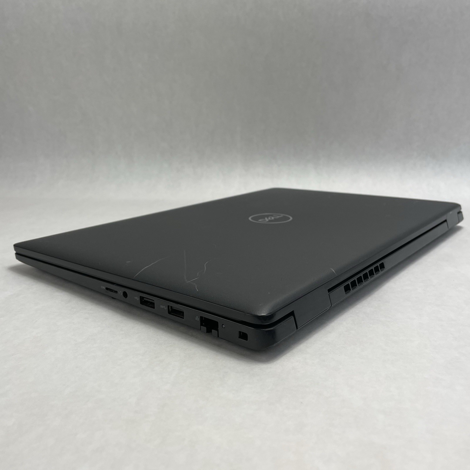 Dell Latitude 3520 15.6″ i5-1135G7 2.40 GHz 8 GB RAM No SSD/OS/AC – Worn Keys