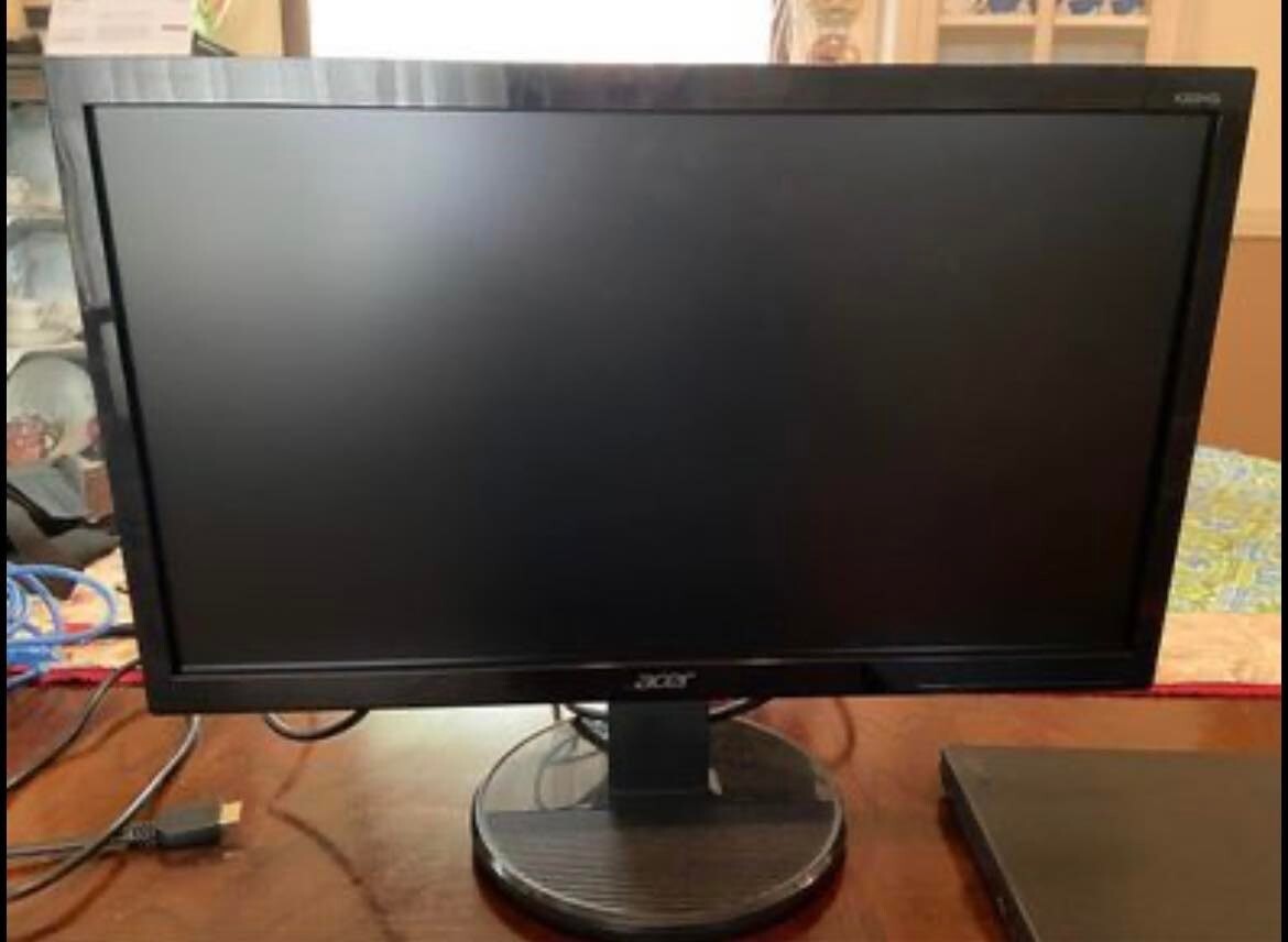 Lenova think pad 12.5 inch screen, acer monitor, headset, ethernet cable