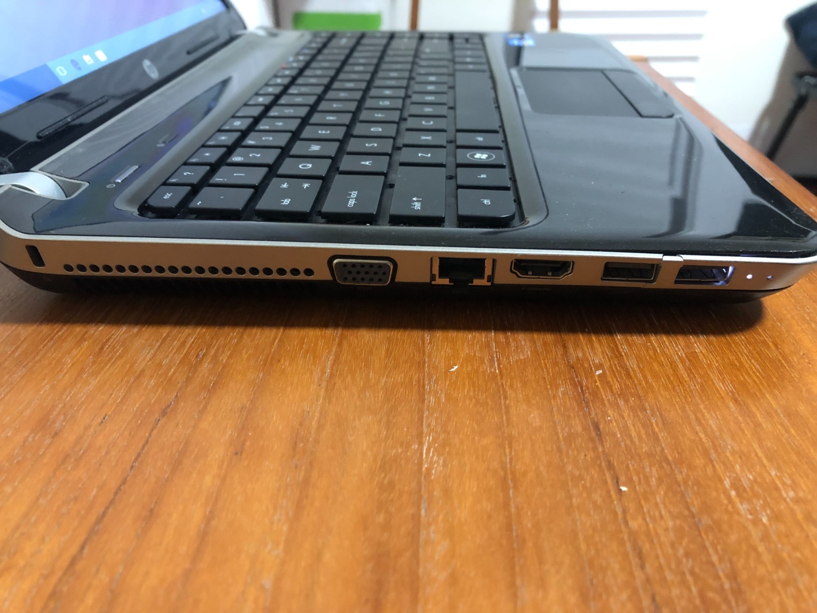 HP Pavilion dv4-2153cl Intel Core i3-2330M 2.2 GHz 4 GB RAM – Windows 10