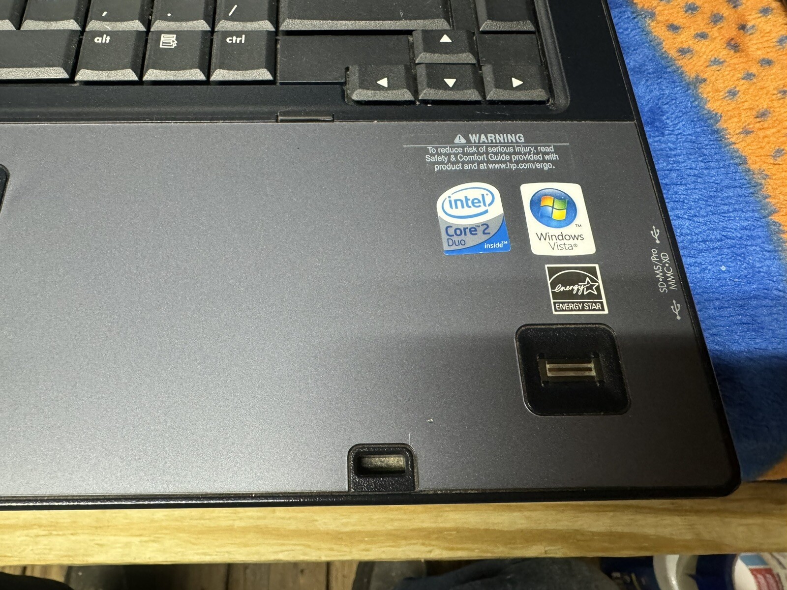 HP 6710b 15.4”, Win10pro, Intel C2D 2.20, 150 GB, 2.5 GB, DVD-RW, Wifi, #003