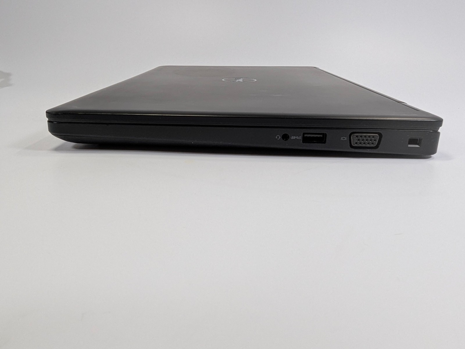 Dell Latitude 5480 i5-7300U 2.60GHz 16GB RAM 256GB SSD with Windows 11 Pro