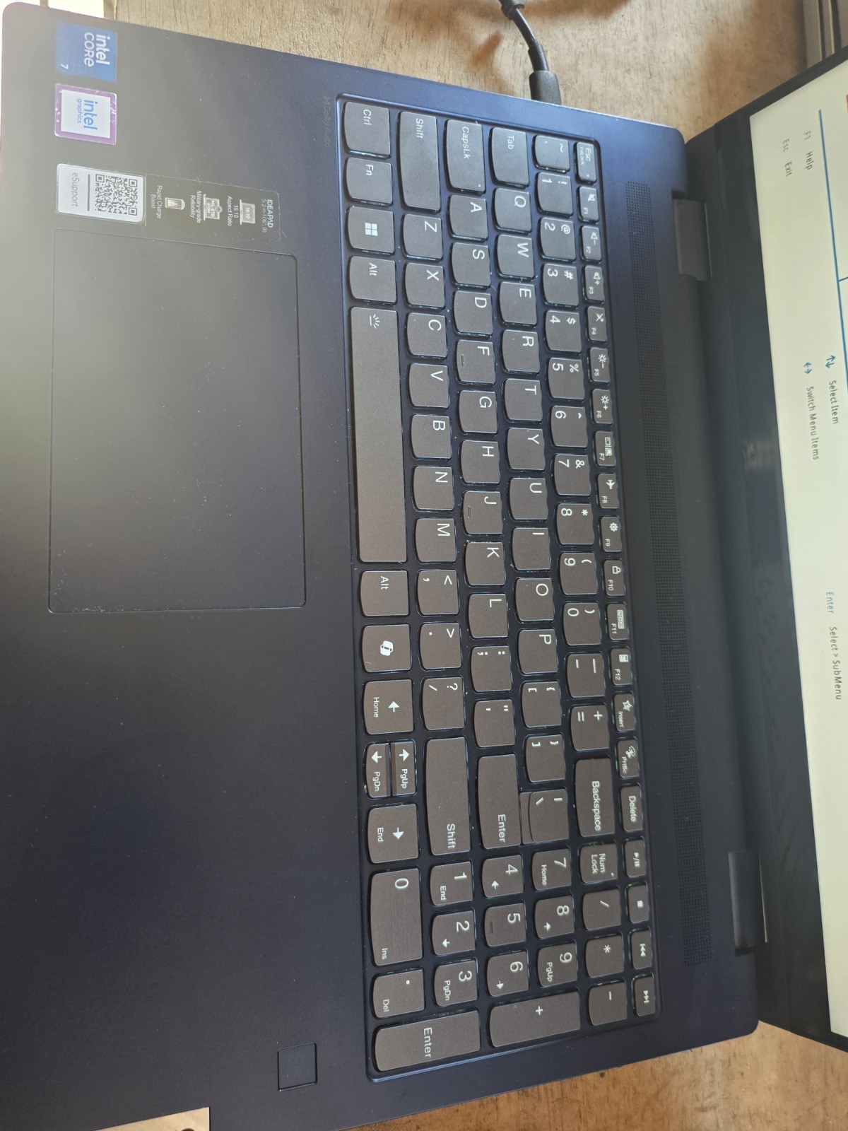 Lenovo IdeaPad Slim 5 16IRU9 2n1 16″ Touch , Intel Core 7 150u 16 gb Good A15c