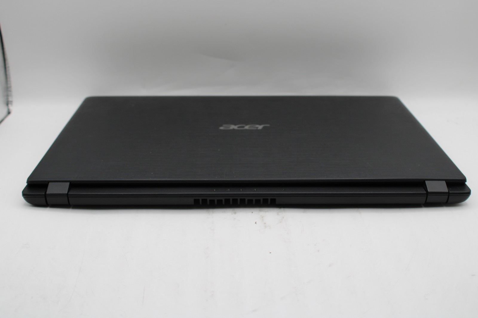 Acer Aspire 3 A315 _ AMD A9-9420 _ 8GB RAM _ 256GB SSD _ No OS
