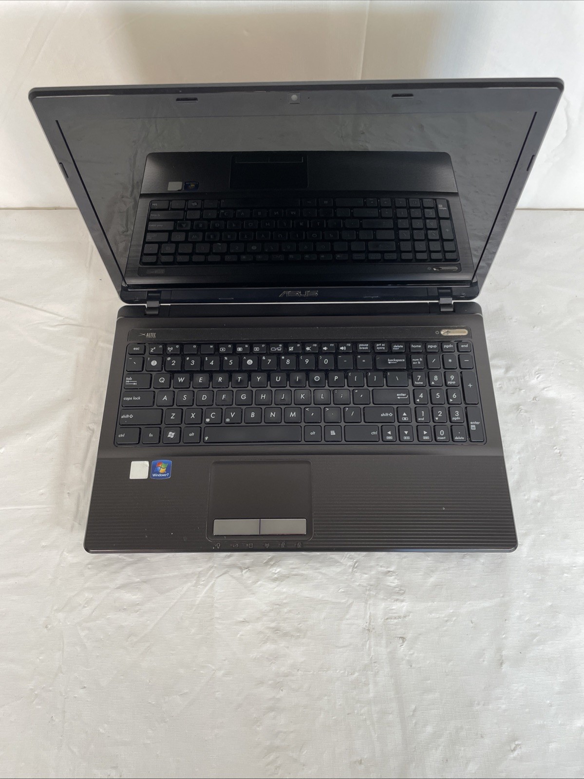 Asus K53U Laptop AMD E-450 CPU @ 1.65GHz 4GB Ram No HDD/ No OS – TESTED