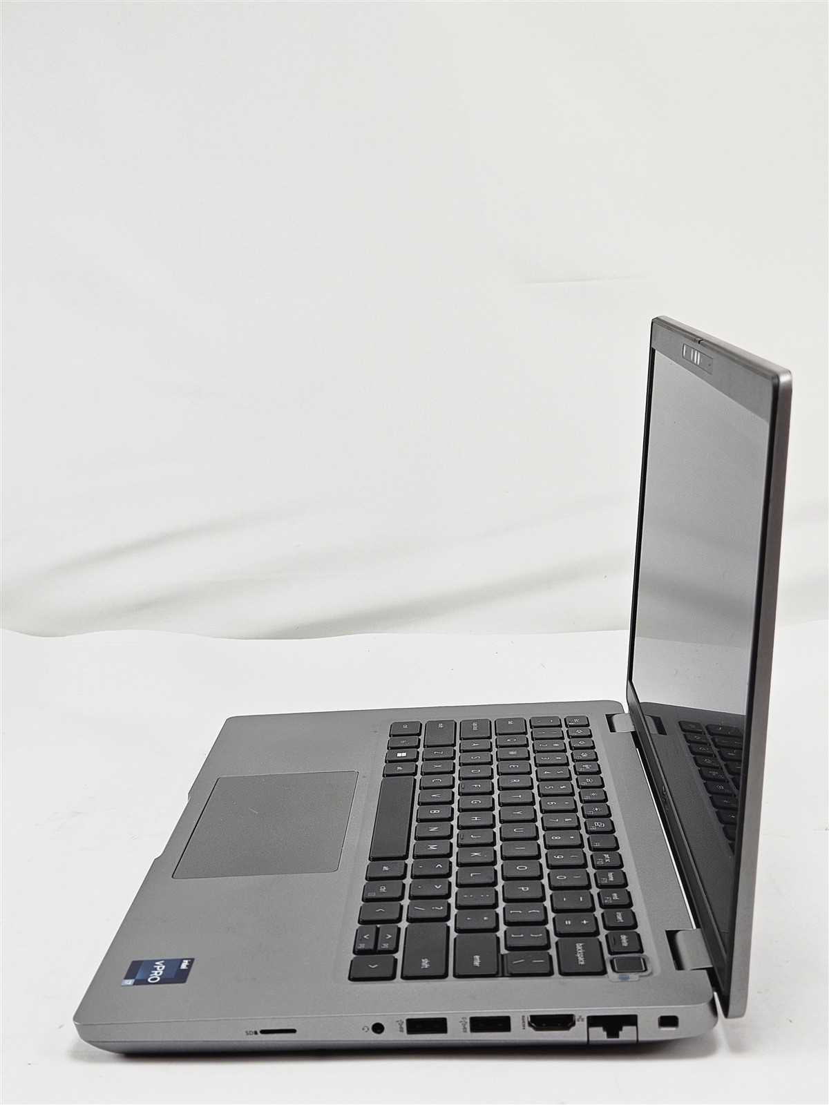 Dell Latitude 5431 16GB 256GB SSD i7-1270P 14″ Iris Xe Thunderbolt 4