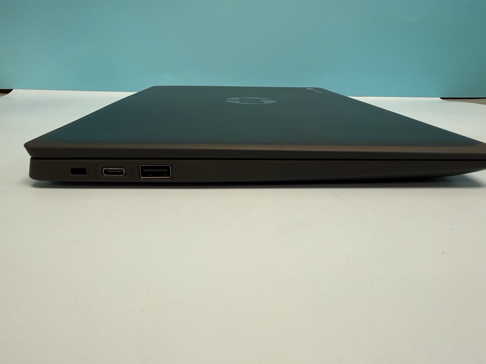 HP Chromebook 11MK G9 EE MediaTek MT8183 32GB eMMC 4GB W/65W Charger