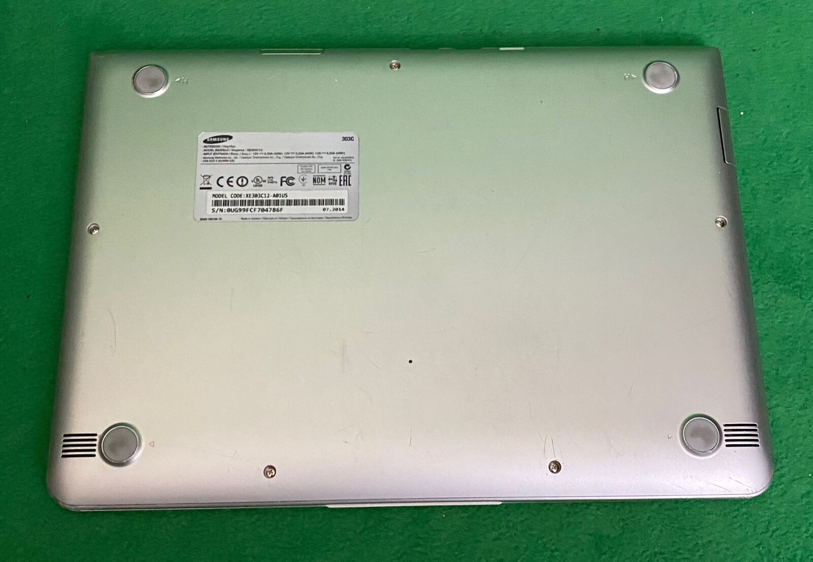 Samsung Chromebook X3303C12/Samsung DVD-L70 Portable DVD Player/Franklin Wordmas