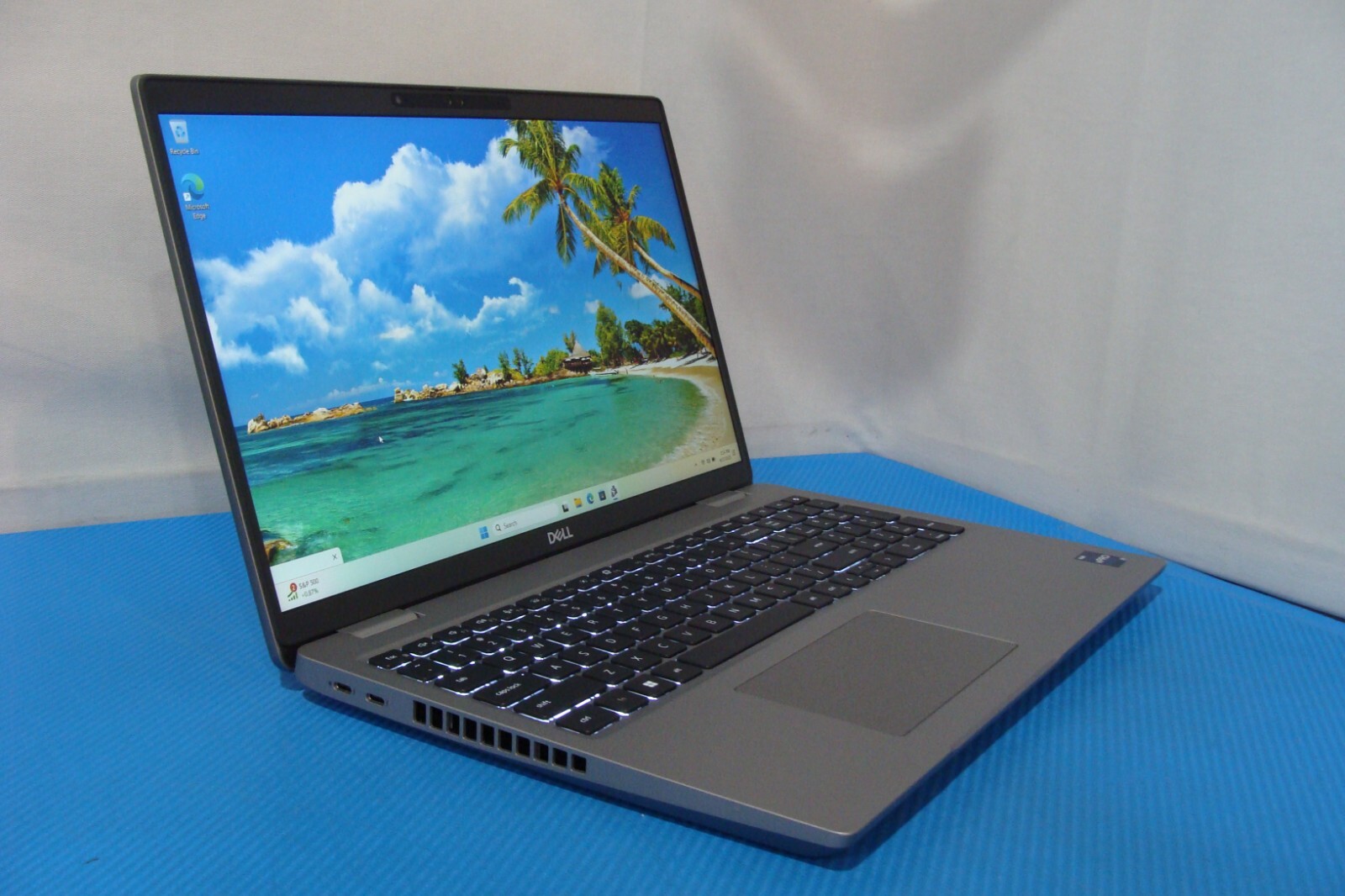 Dell Latitude 5531 15.6″ FHD TOUCH i7-12800H max 4.8GB 32GB 2TB SSD EXL Battery
