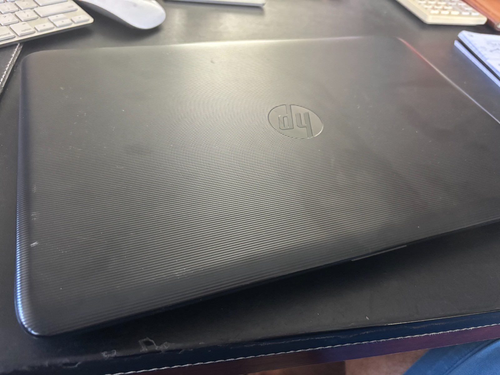 HP 15-ba009dx AMD A6-7310 4gb RAM 500gb HDD Windows 10 Laptop Black