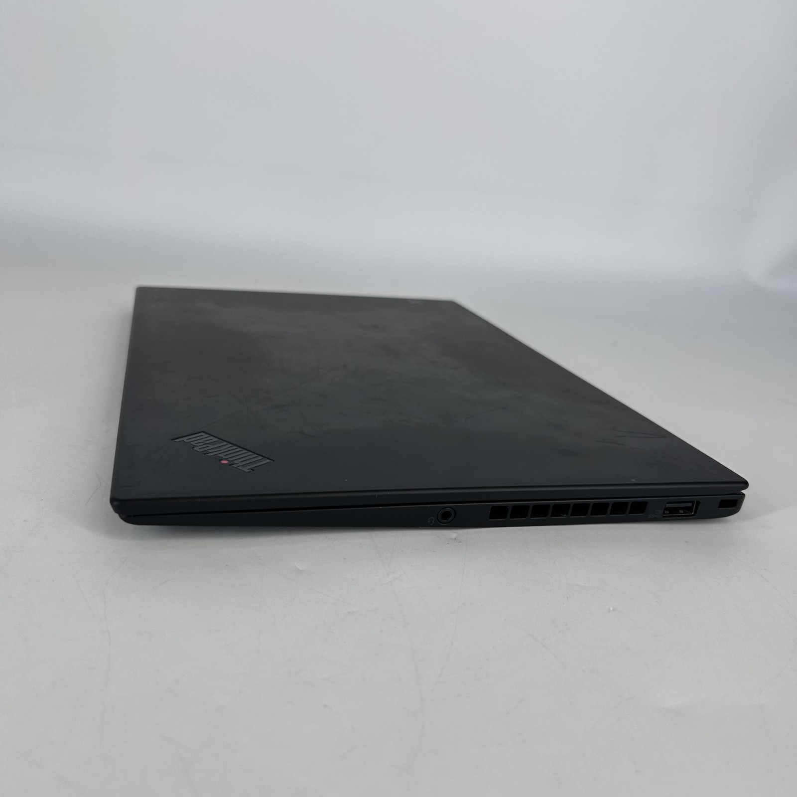 Lenovo ThinkPad X1 Carbon Gen 6 14 2K i7-8650U 1.90GHz 16GB 512GB BAD USB PORT