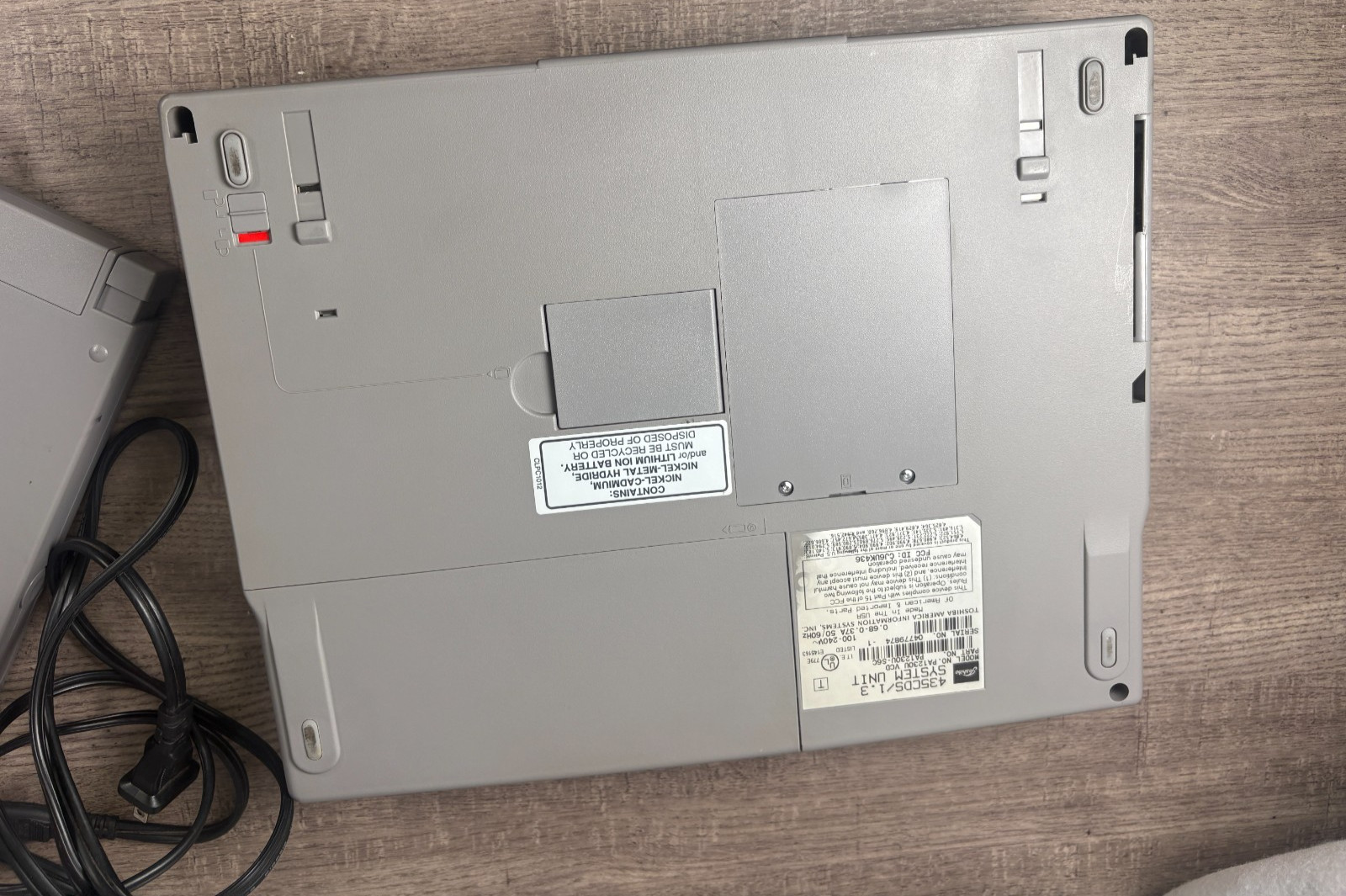 Toshiba Satellite Pro 435CDS Laptop PA1230U + FDD Attachment (Read Desc.)