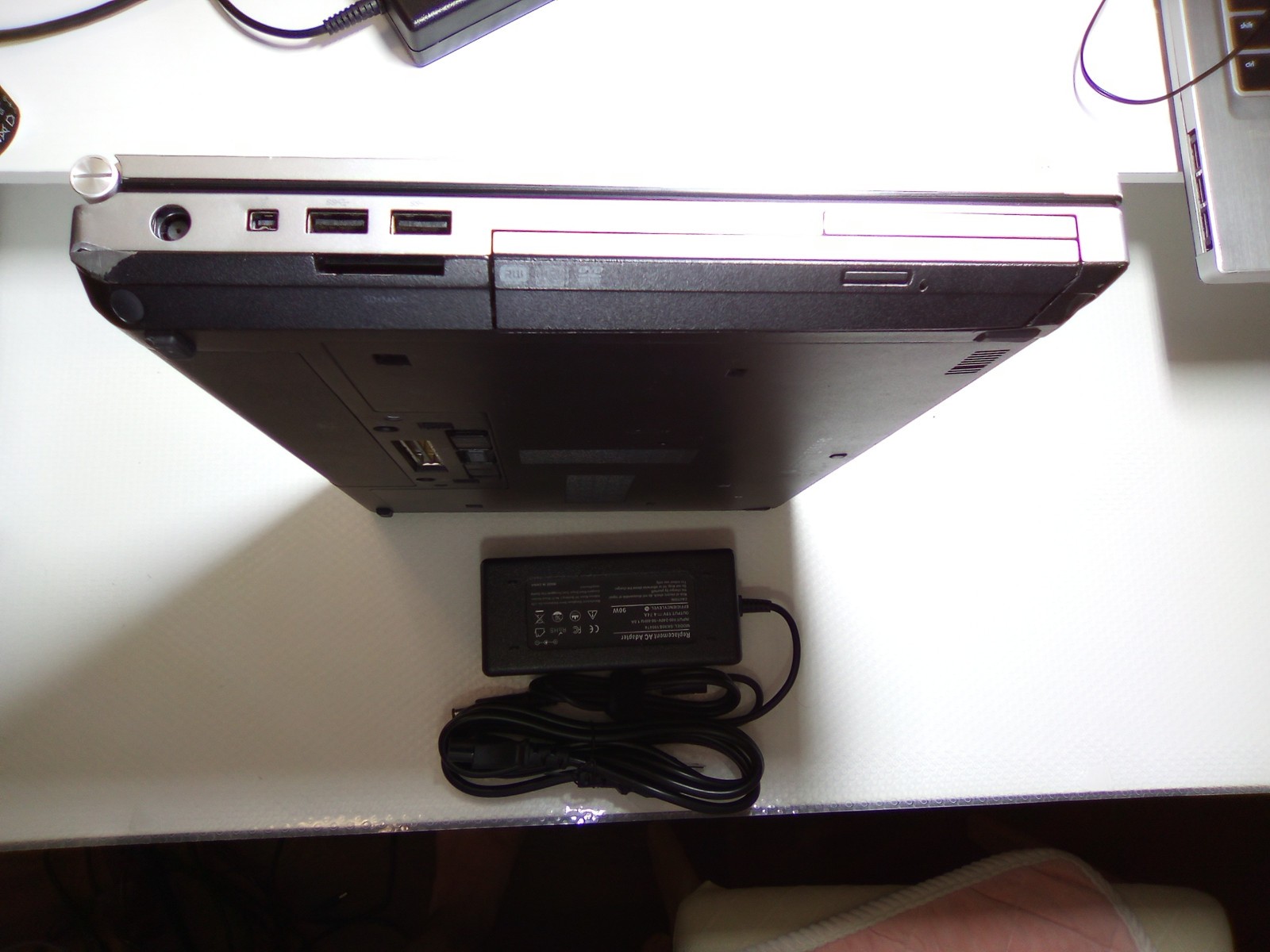 HP EliteBook 8470P [Core i5 3rd Gen] [4 GB DDR3] [240 GB SSD] [AMD 7570M 1GB]
