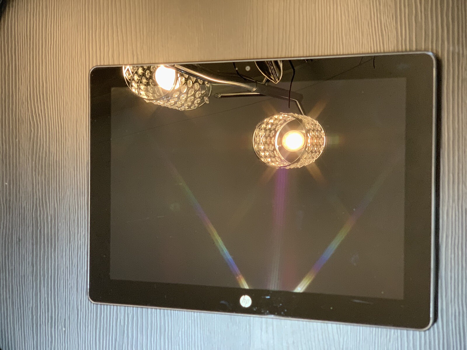 HP Pro x2 612 G2 4 Tablet| M3-7Y30 CPU| 1.0GHz| 4GB RAM| 128GB SSD| Win 10Pro