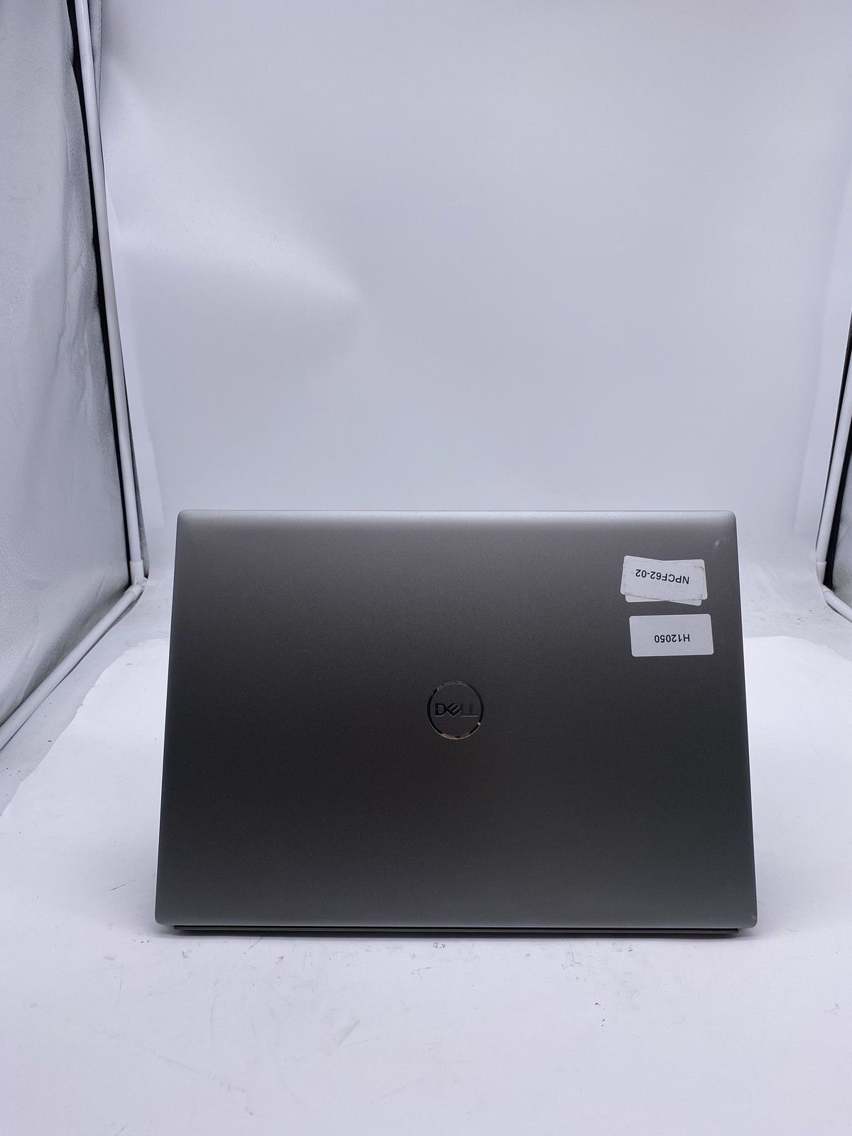 Dell Vostro 5620 Laptop Intel Core i5 1240P 4.4GHz 16GB RAM 256GB SSD W11P