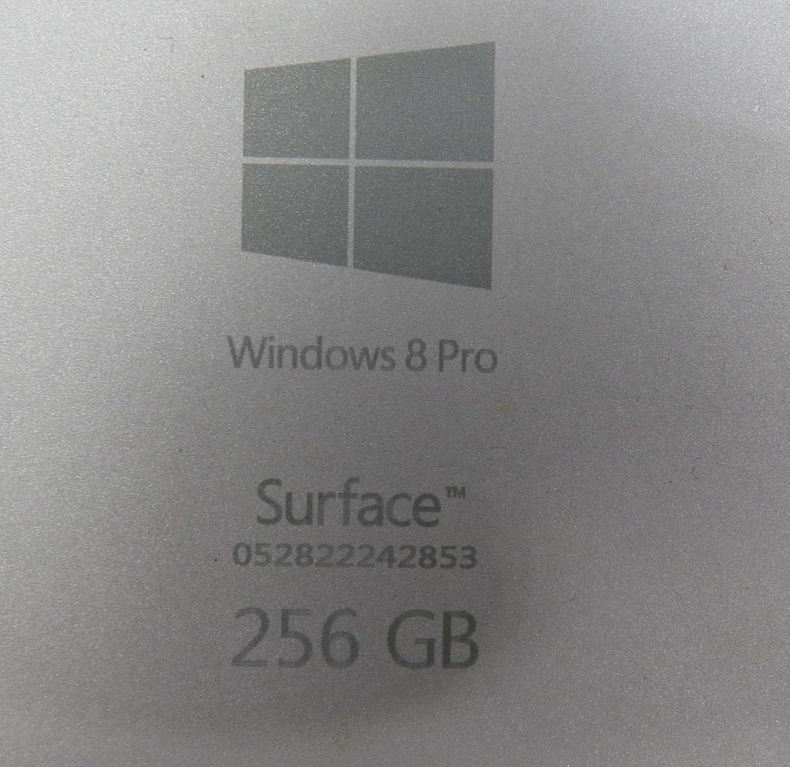Microsoft Surface Pro 3 | i7-4650U @ 1.7 | 8GB RAM | 256GB SSD | No OS
