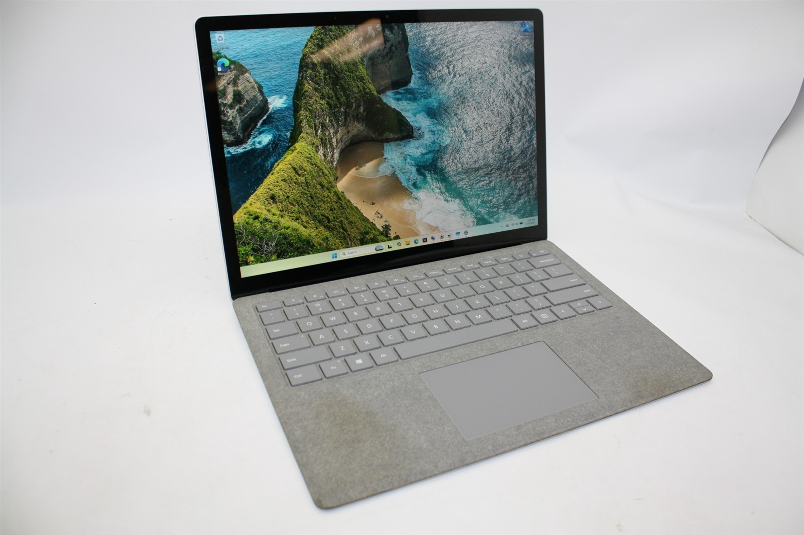 15″Microsoft Surface 1769 Laptop i7-7660U 2.50GHz RAM 8GB NVMe 256GB Win 11 Pro