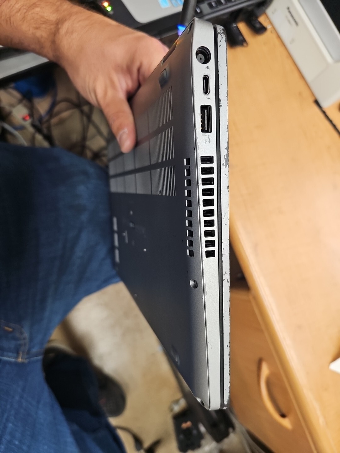 Dell Latitude 5410 Intel i5-10210u 1.60GHz 16GB RAM 256GB SSD Win 11 Pro FHD