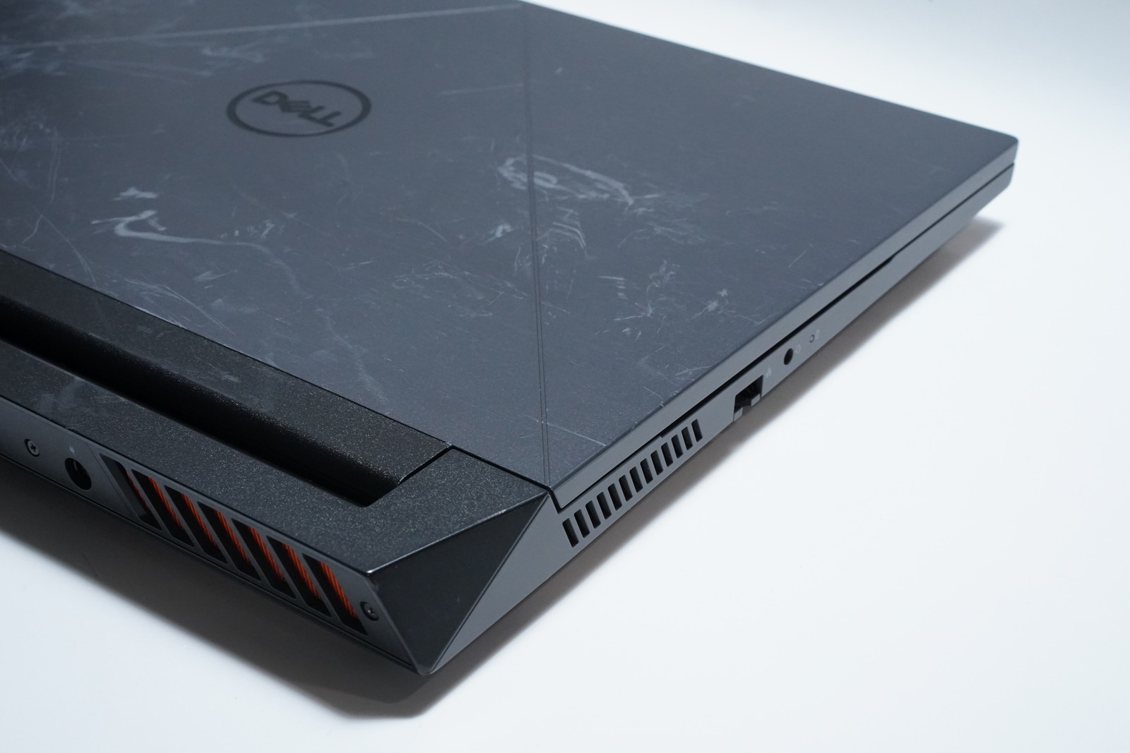 Dell G15 5530 15.6″ Gaming Laptop i7-13650HX 16GB 1TB RTX 4060 FHD 120Hz