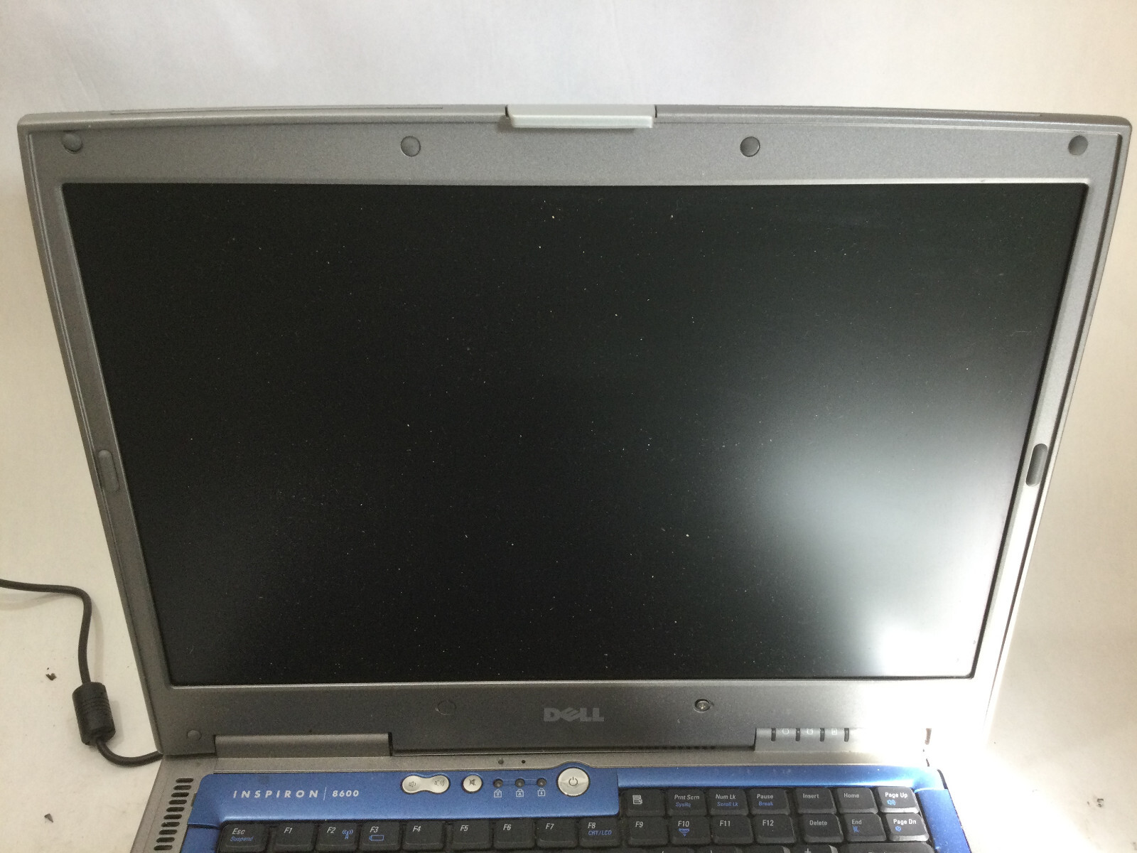 DELL INSPIRON 8600 – FOR PARTS – INTEL PENTIUM M – 128MB RAM – READ DESCRIP – BB