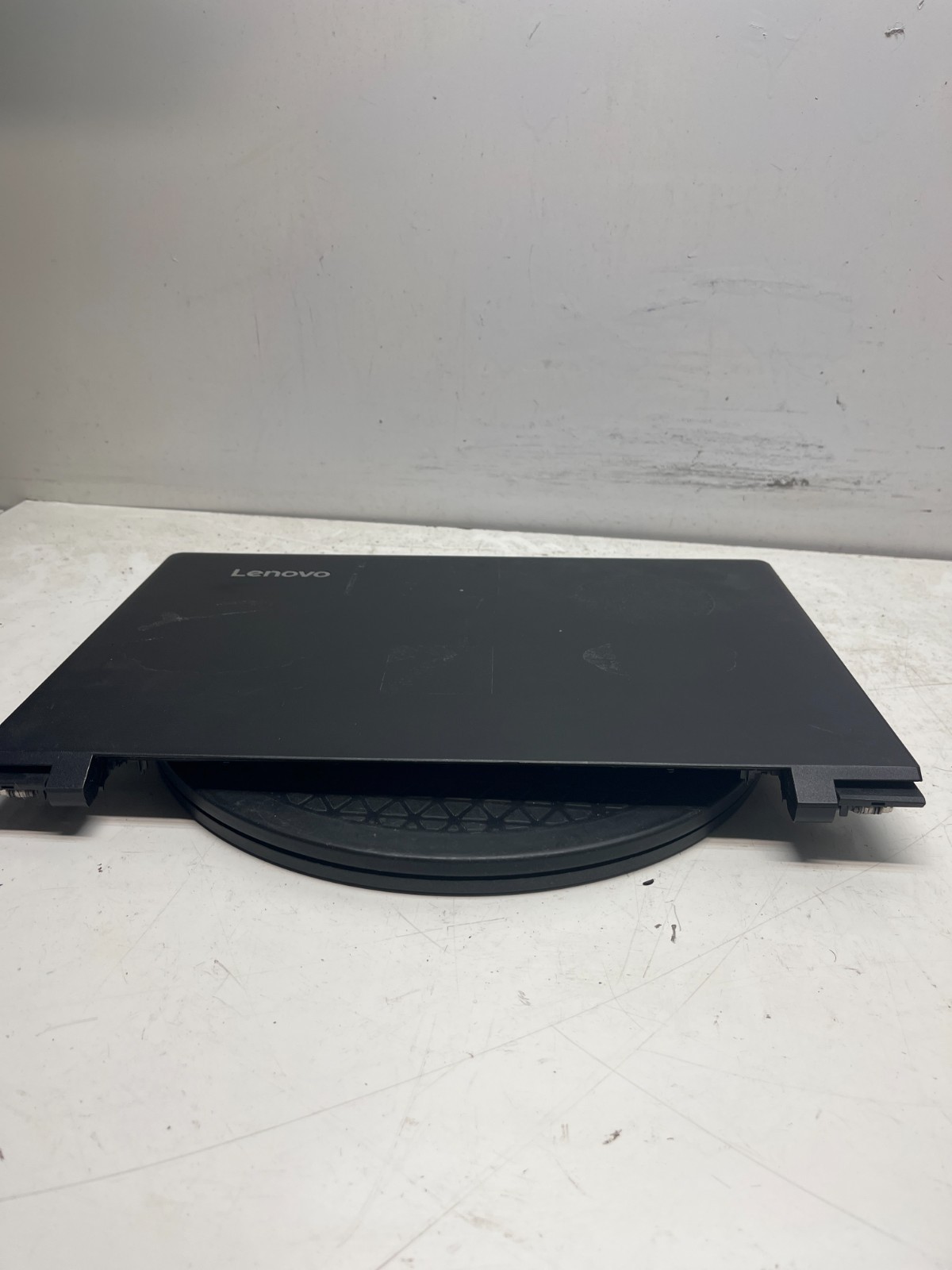 Lenovo Ideapad 110-15ISK Intel Core i3-6100 2.30GHz 12GB NO HDD