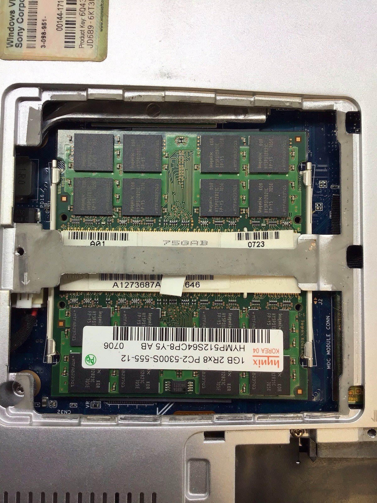 Sony Vaio PCG-384L Laptop 2GB DDR3 (2x1GB), Intel Centrino Duo. NO HDD, *READ*