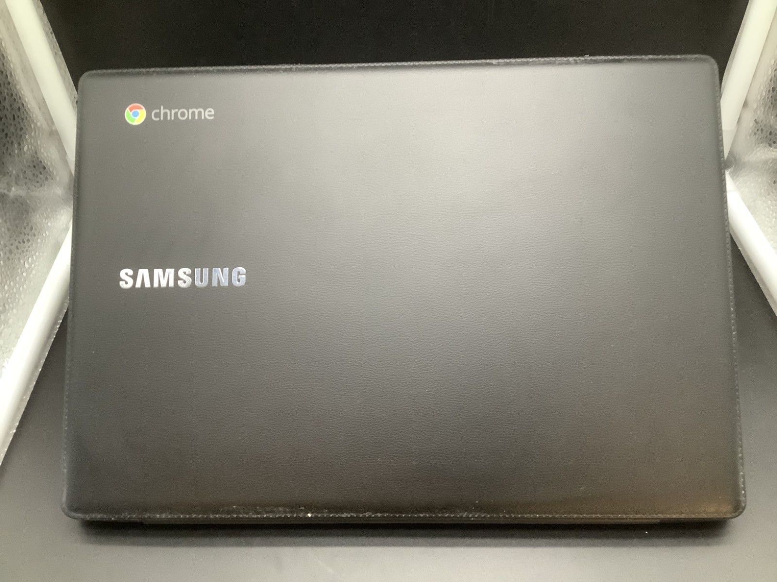 Samsung Notebook XE503C12-K01US Chromebook 11.6″ 4GB RAM 16GB SSD ARM Read Desc