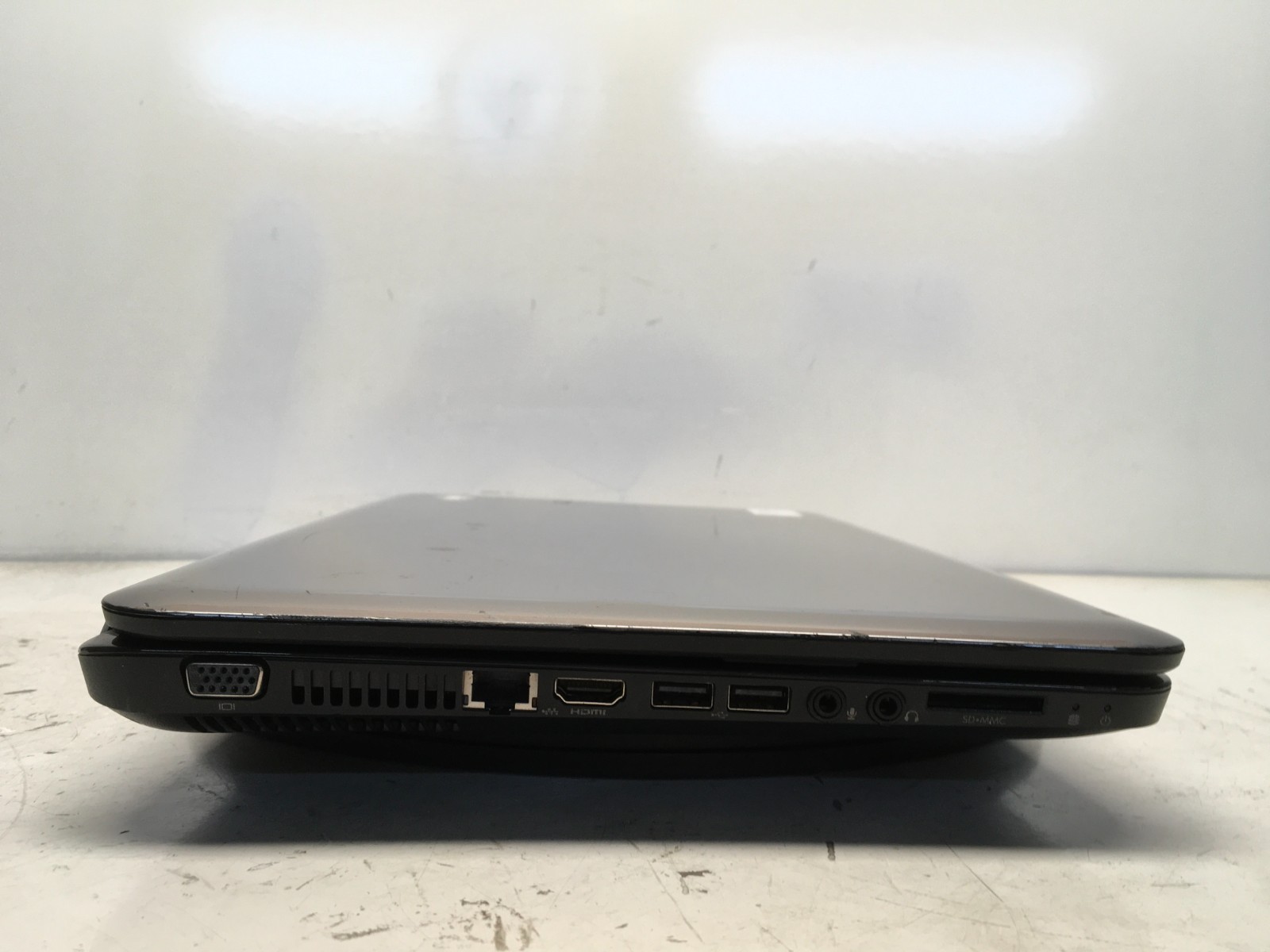 HP Pavilion G6-1A67NR AMD Turion II P560 Dual-Core 2500MHz 3 GB NO HDD