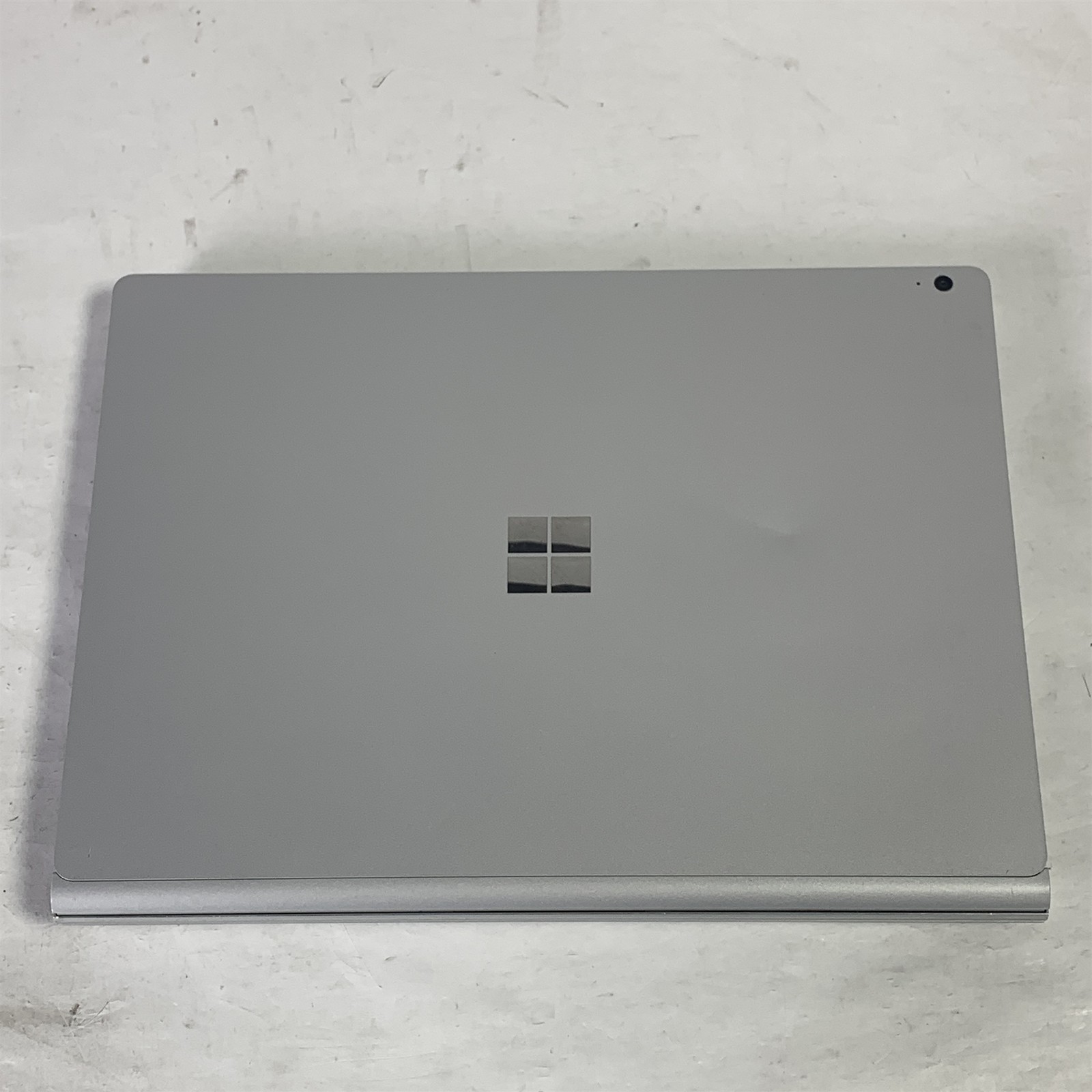 Microsoft Surface Book 3 1900 13.5″ i7-1065G7 1.3GHz 16GB 256GB NVMe SSD – Win11