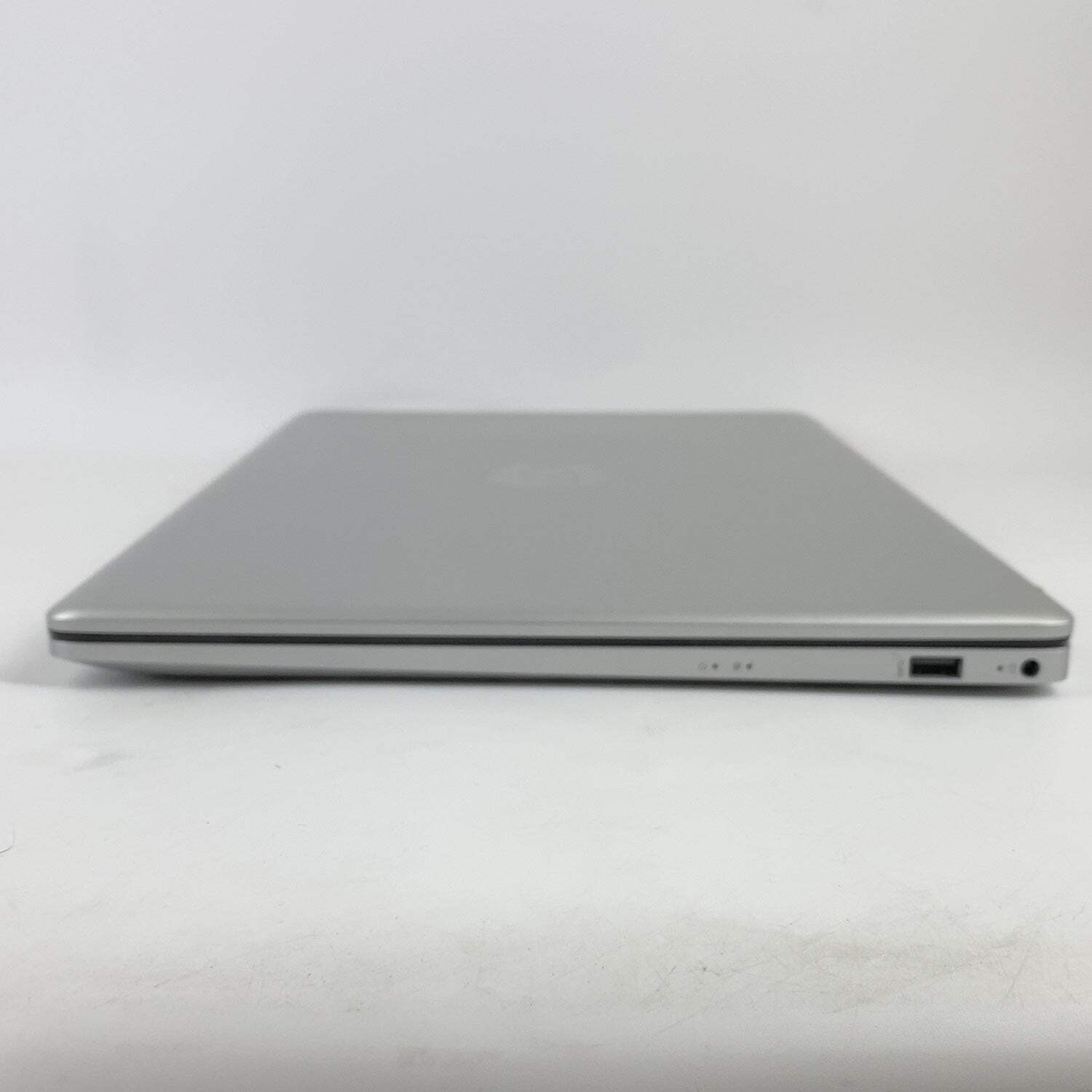 HP Laptop 17-CN4153CL 17.3″ Core 5 120U 1.4GHz 16GB RAM 1TB SSD