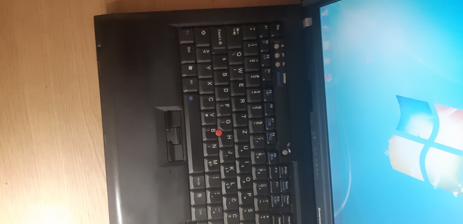 IBM ThinkPad R60 15″ Windows 7 Ultimate Core 2 Duo T5500