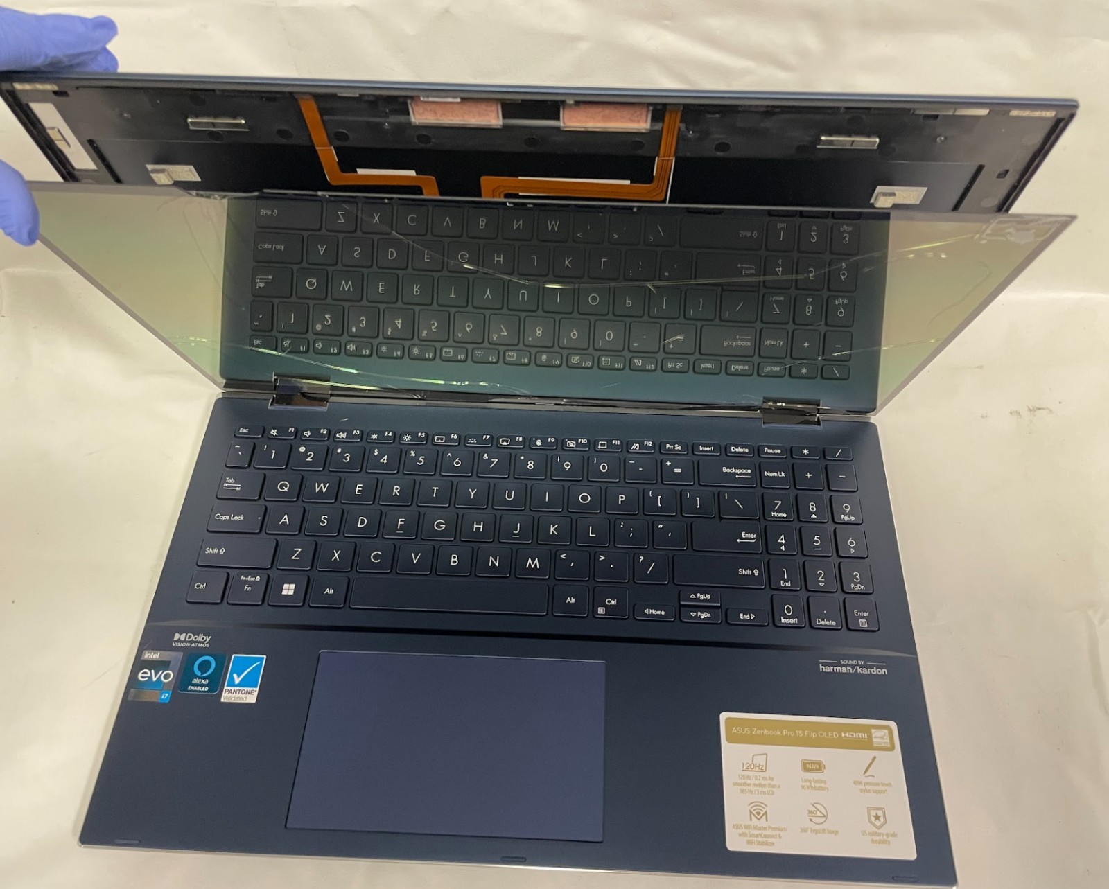 ASUS Zenbook Flip 2-in-1 Laptop, 15.6″ OLED Intel Core i7-12700H 16GB-1TB used